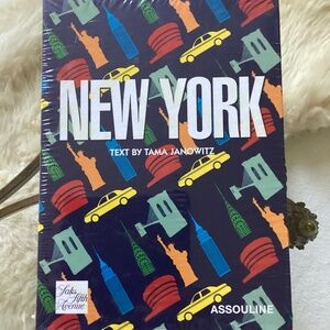 New Unopened New York Coffee Table Book